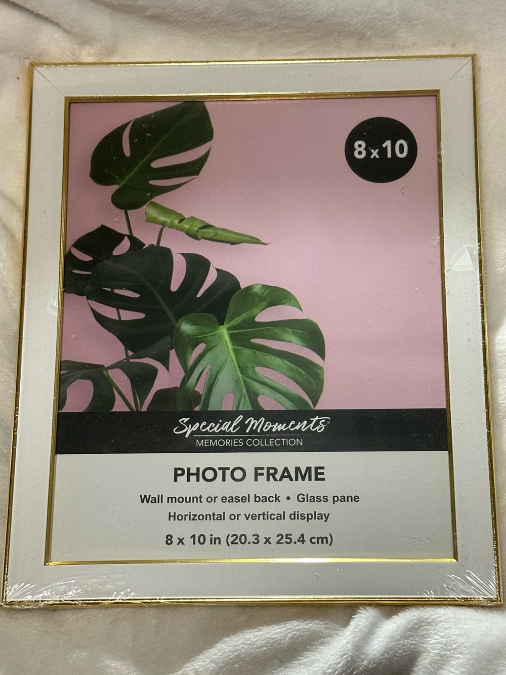 White with Gold Trim Photo Frame 8x10